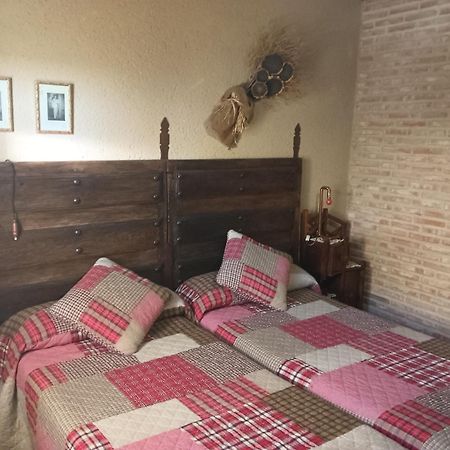 Casa Rural La Casa De Los Pollos Turrubuelo Exteriér fotografie